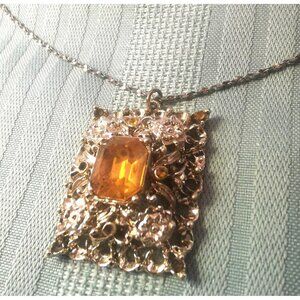 Vint. 80s Silver Tone Necklace Citrine Glass Pendant Accent Stones Some Missing